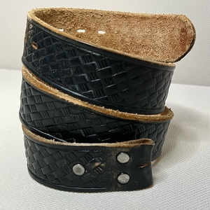 Vintage Black Top Grain Leather Hand tooled Belt - 34‎